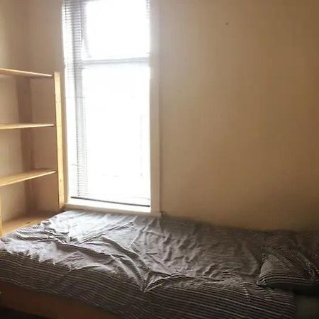 Single Room - Town & University Nearby, 24H Bus, Airport-Linked Manchester Exteriér fotografie